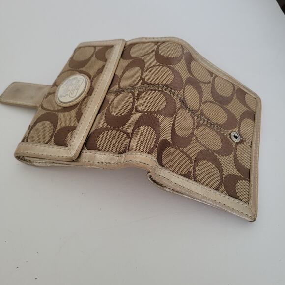 Coach Wallet Canvas Leather Signature Bifold 5x4 Medium Beige Compact Metallic - Picture 9 of 13